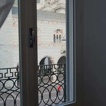 Piazza Duomo 公寓 科莫